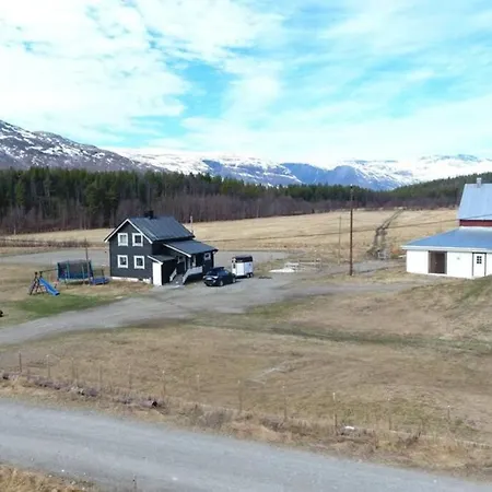 Holiday House At Svartfoss Farm Vakantiehuis Storslett